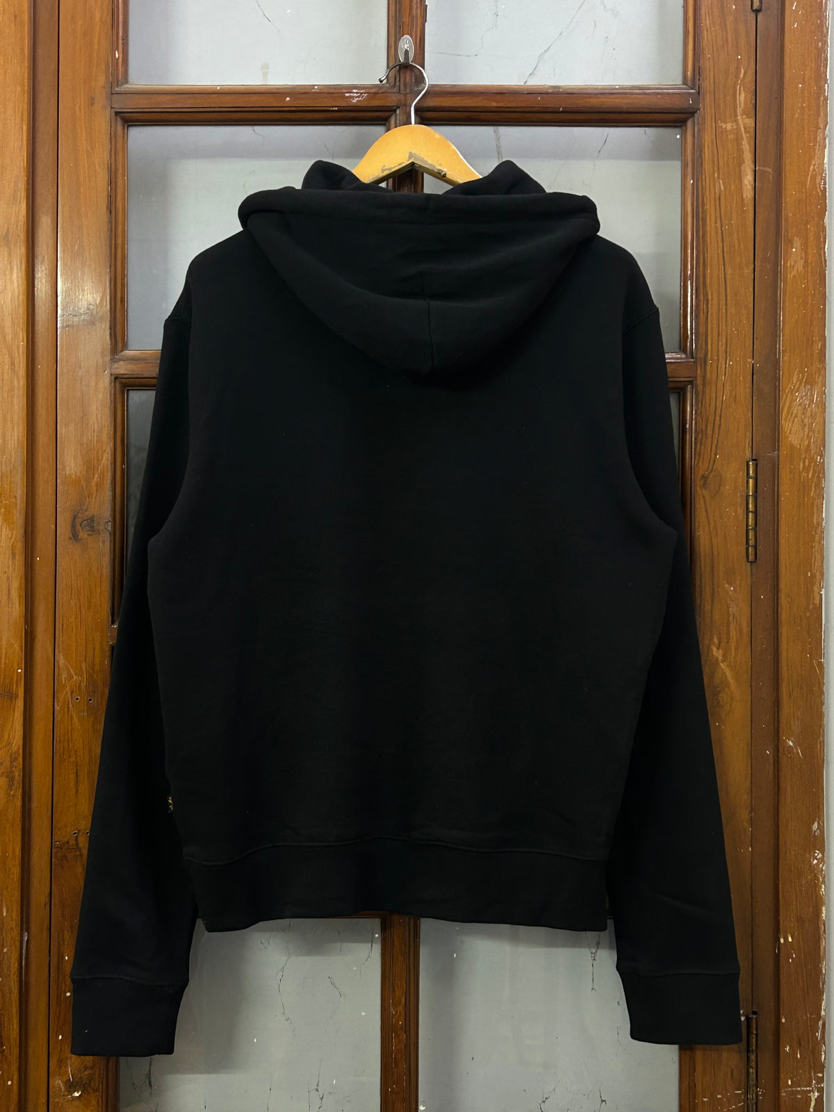 BLACK HOODIE ( F4722 )