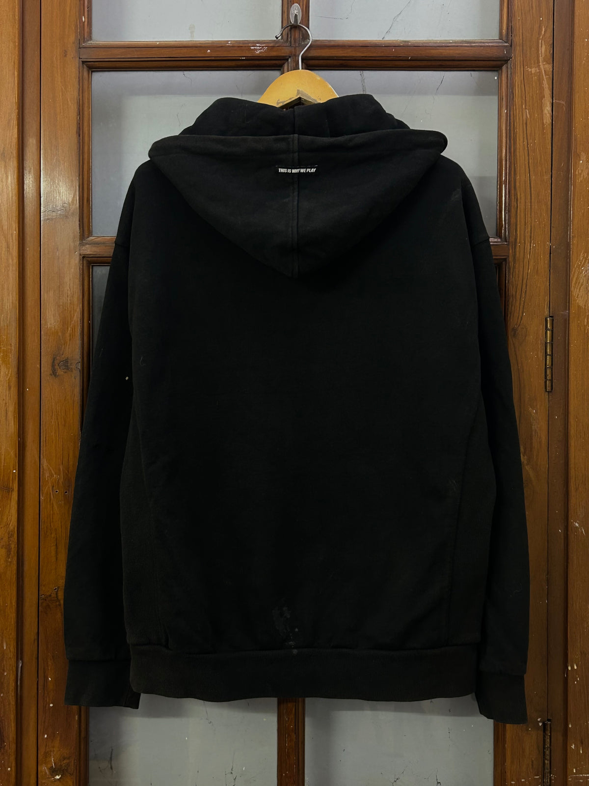 CHEST LOGO BLACK HOODIE ( F4724 )