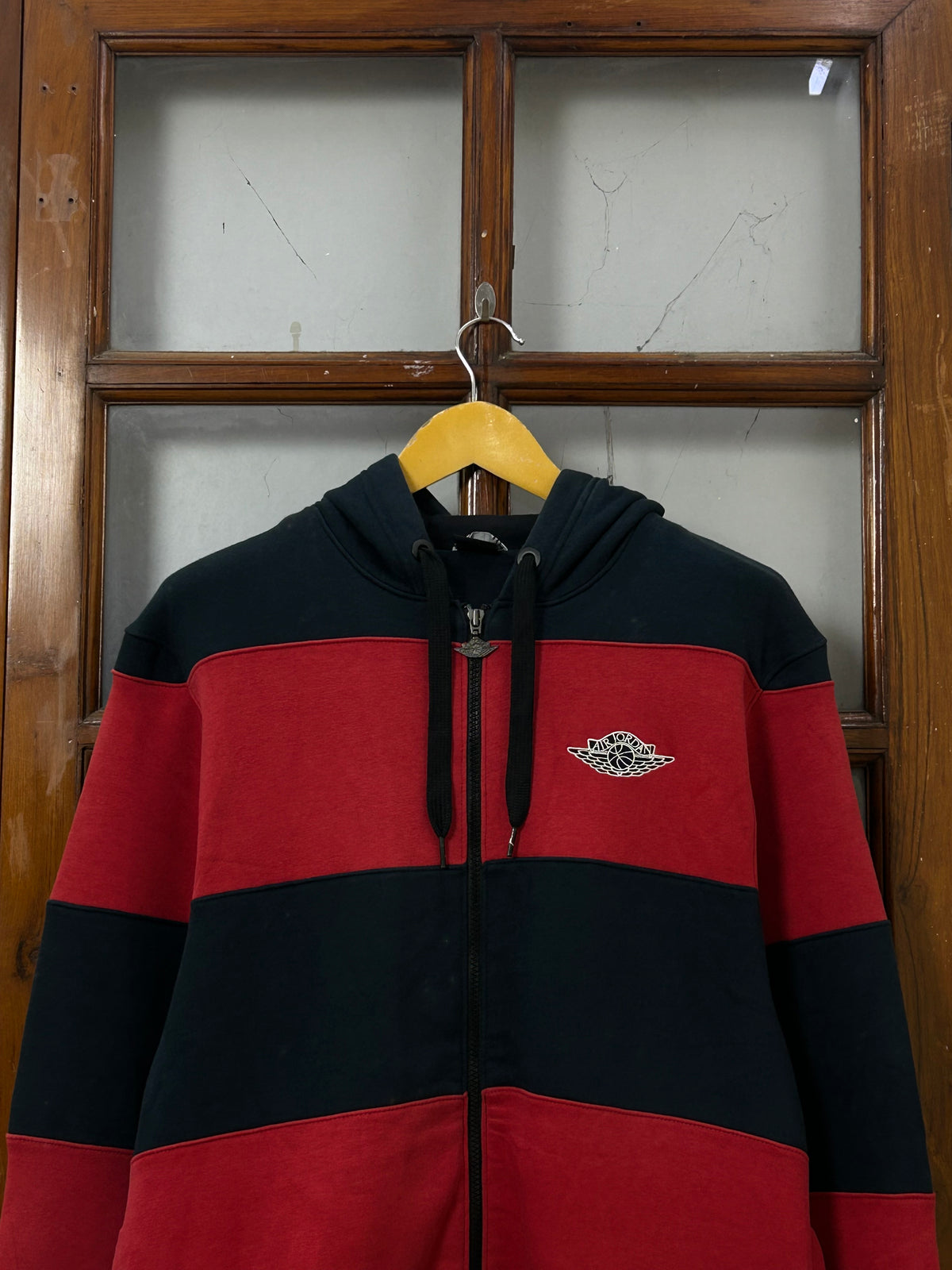 JORDAN RED BLACK HOODED ZIPPER ( F5345 )