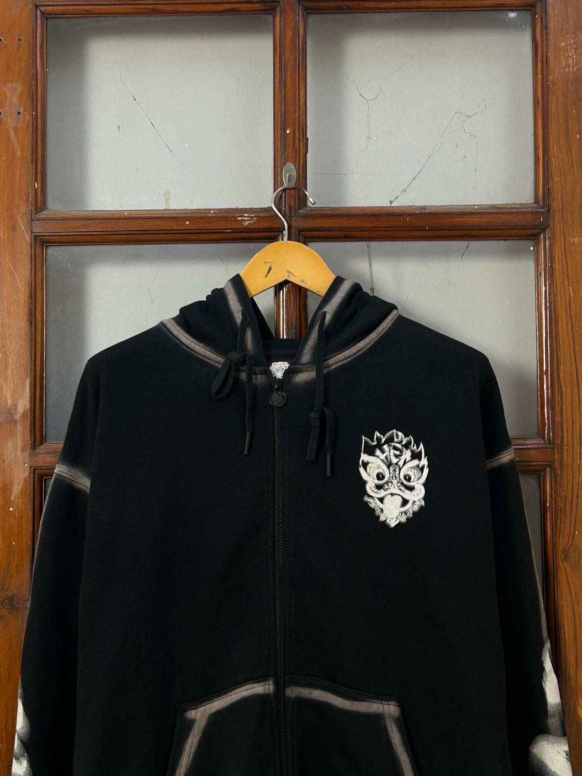 HEA BLACK ZIPPER ( F6182 )