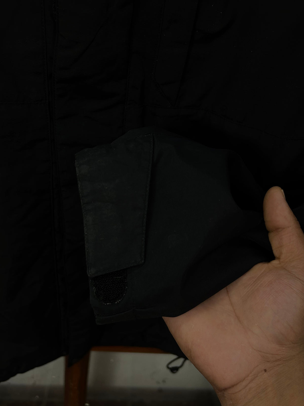NEW BALANCE BLACK TREKKING JACKET ( D6866 )