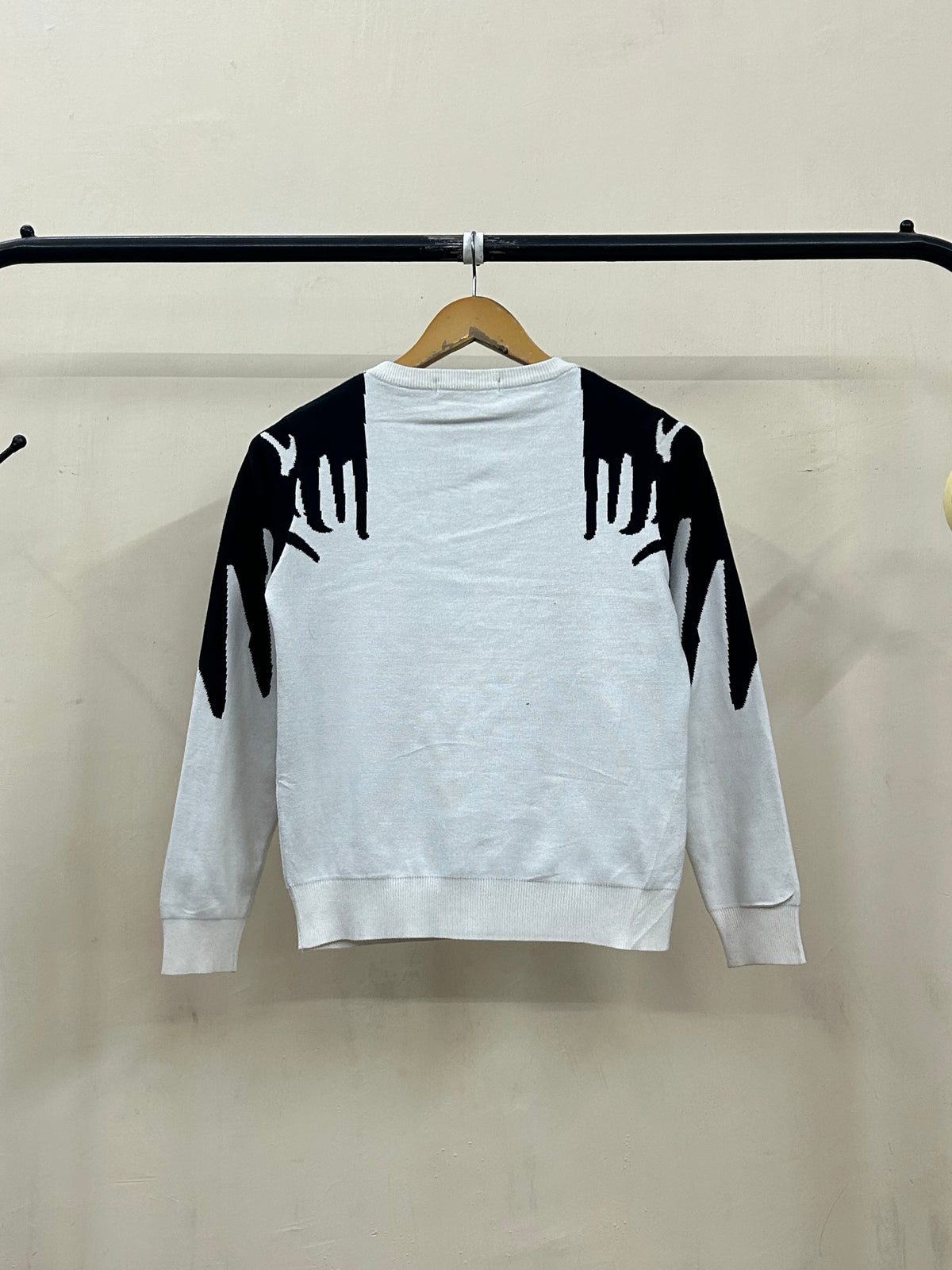 ZARA SWEATER ( M5018 )