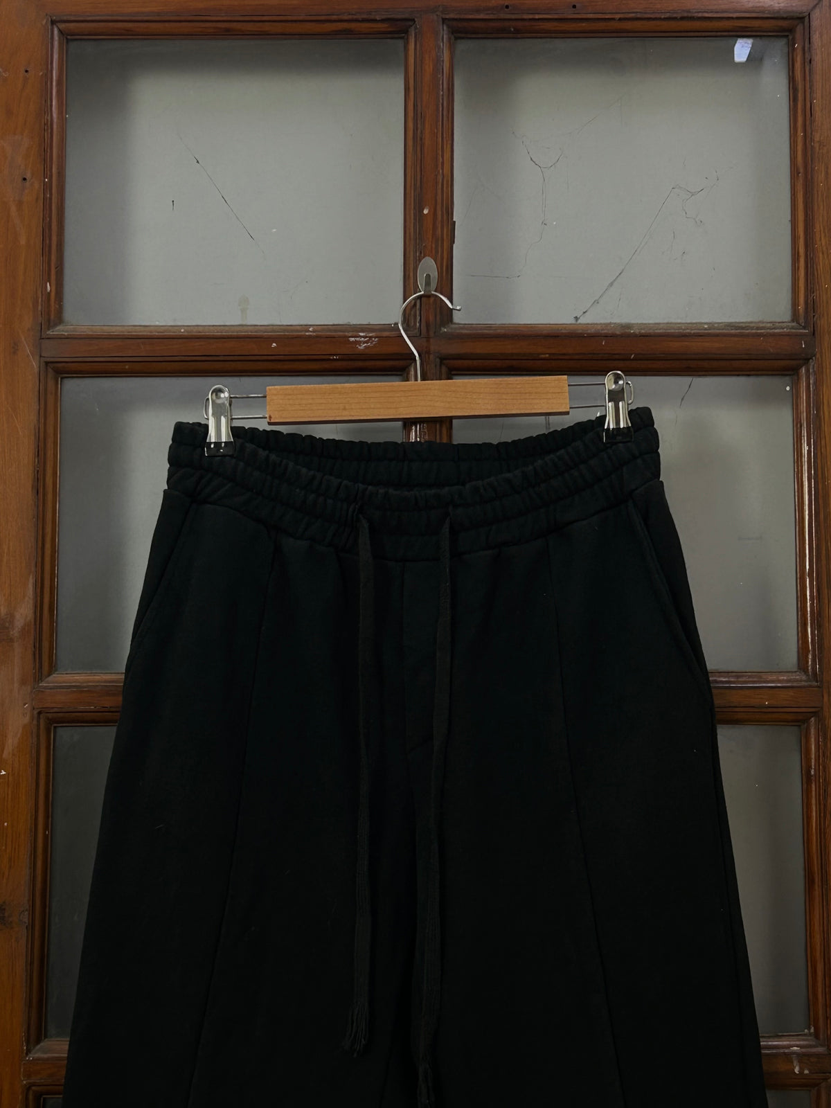 STRAIGHT BLACK TROUSER ( D6851 )