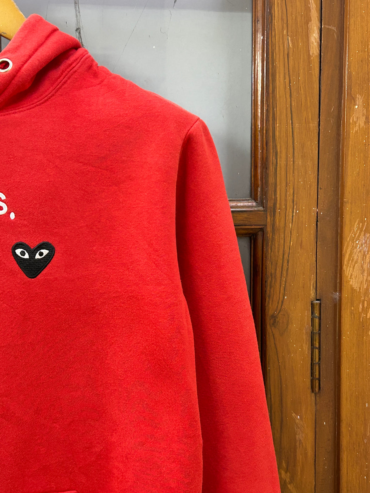PLAY SIGNATURE EYE LOGO REF HOODIE ( F4988 )