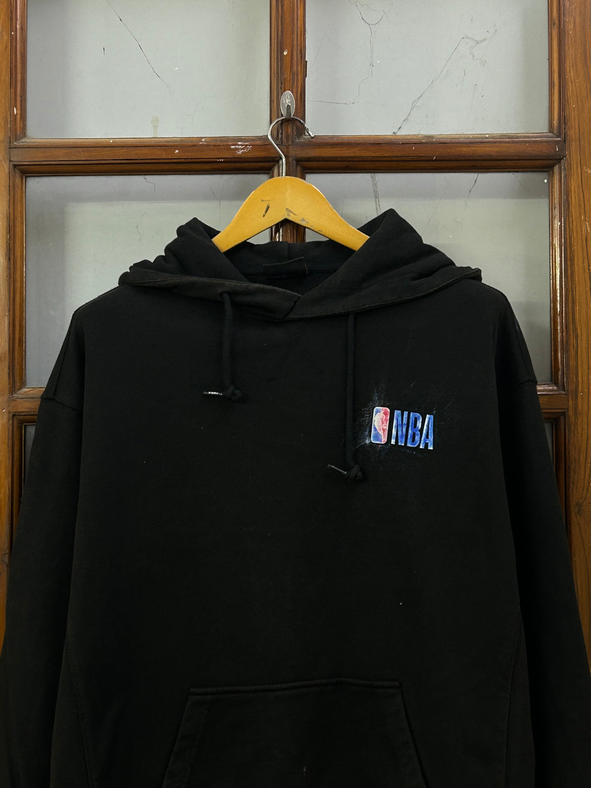 CHEST LOGO BLACK HOODIE ( F4724 )