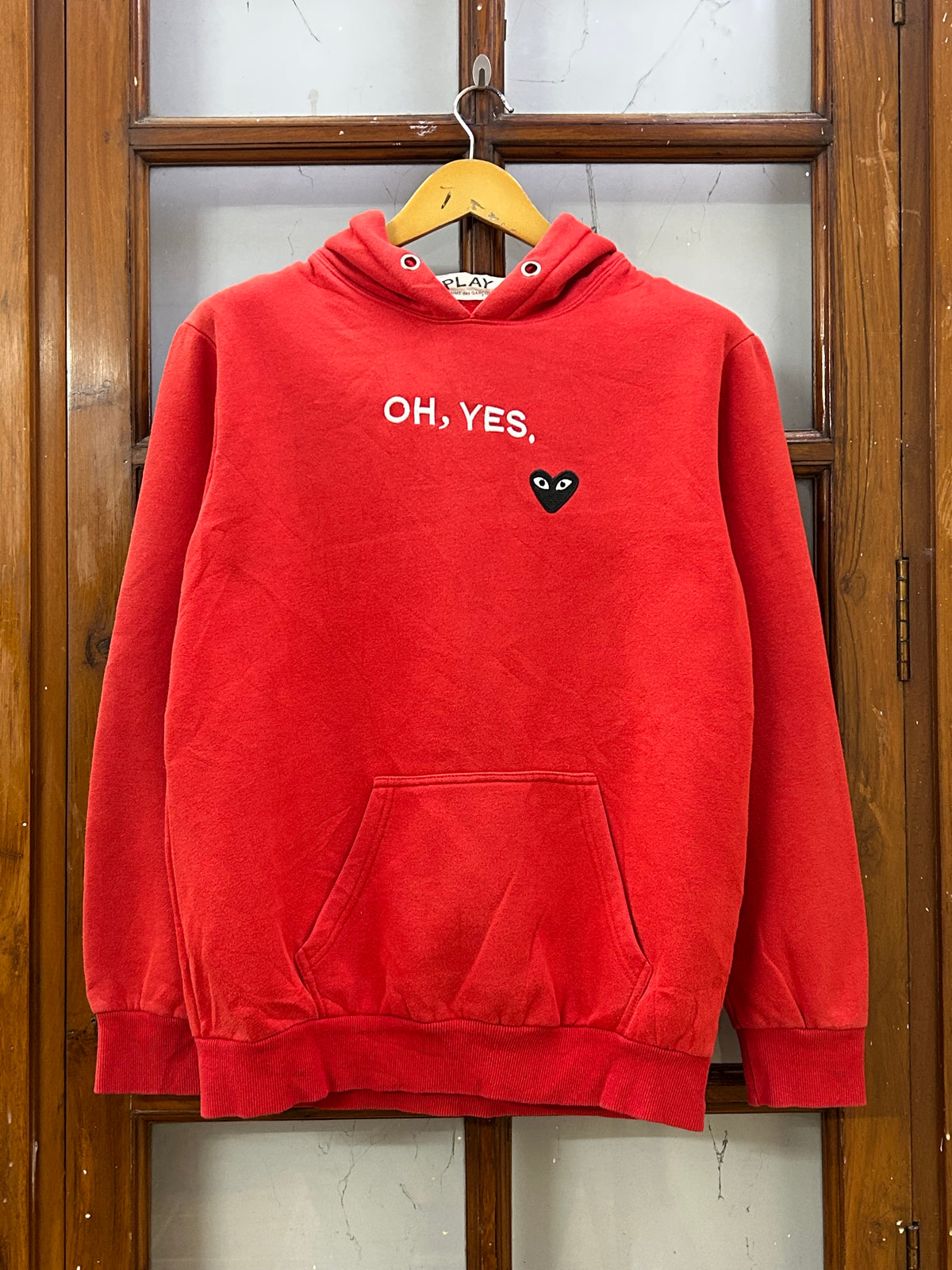 PLAY SIGNATURE EYE LOGO REF HOODIE ( F4988 )