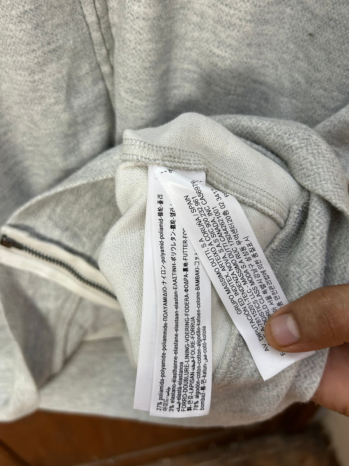 MOSSCHINO DUTTI GREY ZIPPER ( F6185 )