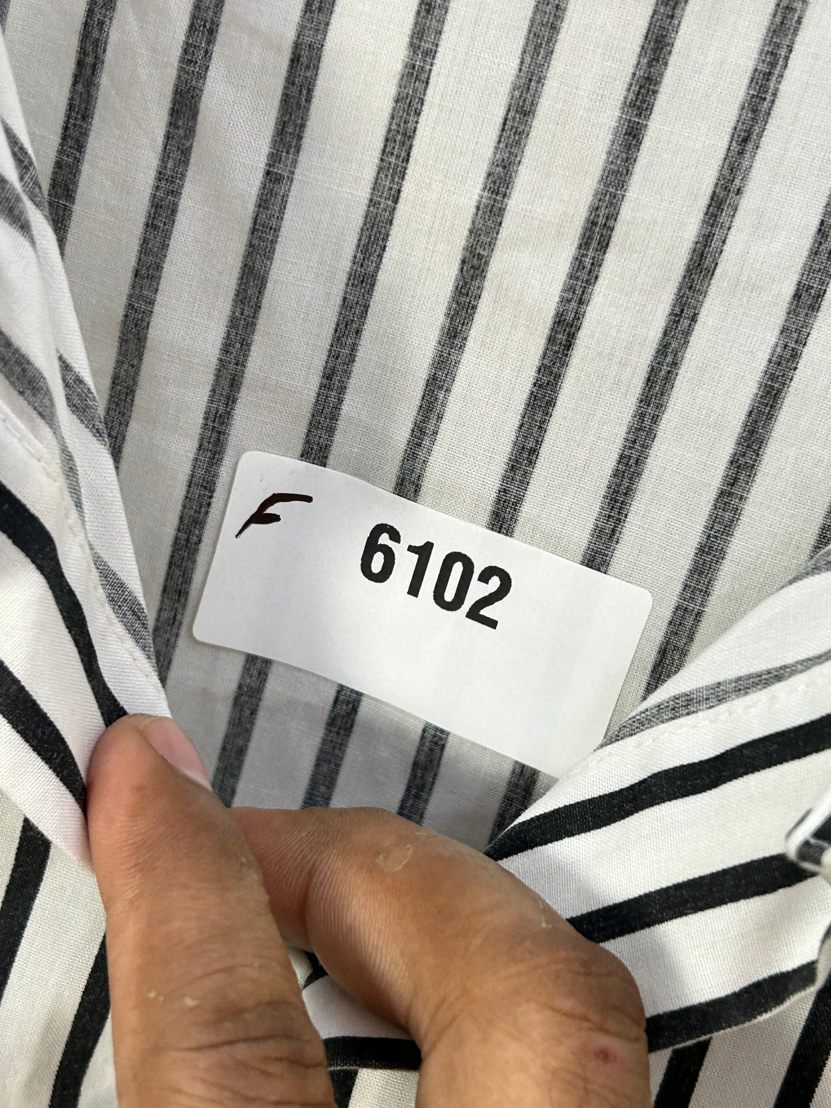 CARHARRT BOXY FIT SHIRT ( F6102 )