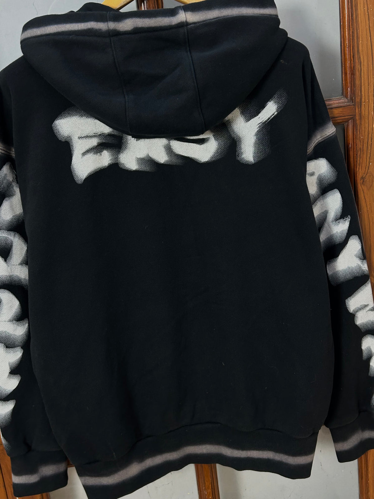 HEA BLACK ZIPPER ( F6182 )