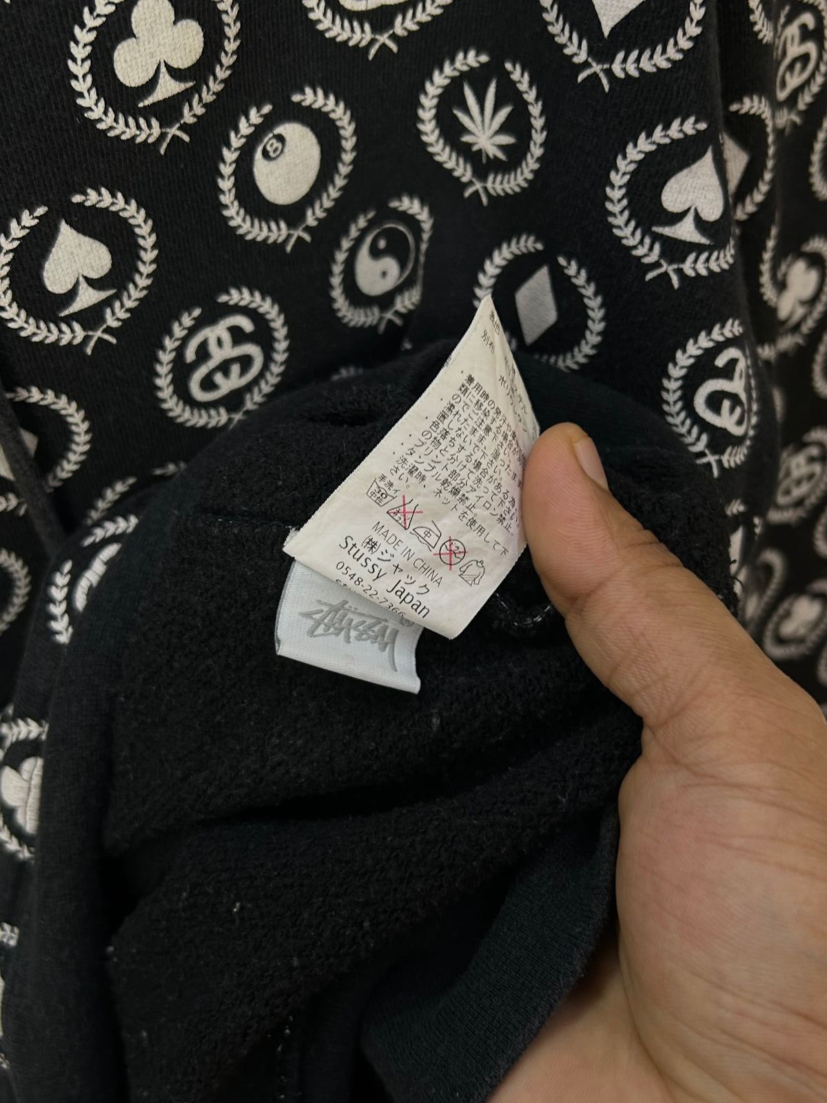 STUSSY HOODIE ( F6184 )