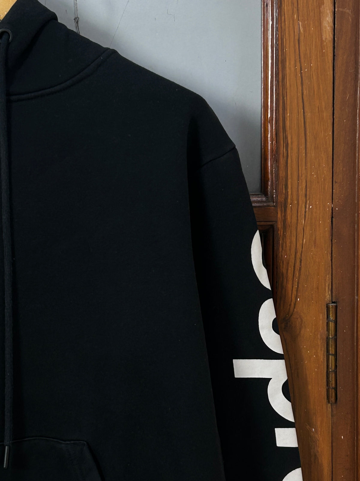 SUPREME BLACK HOODIE ( F6190 )