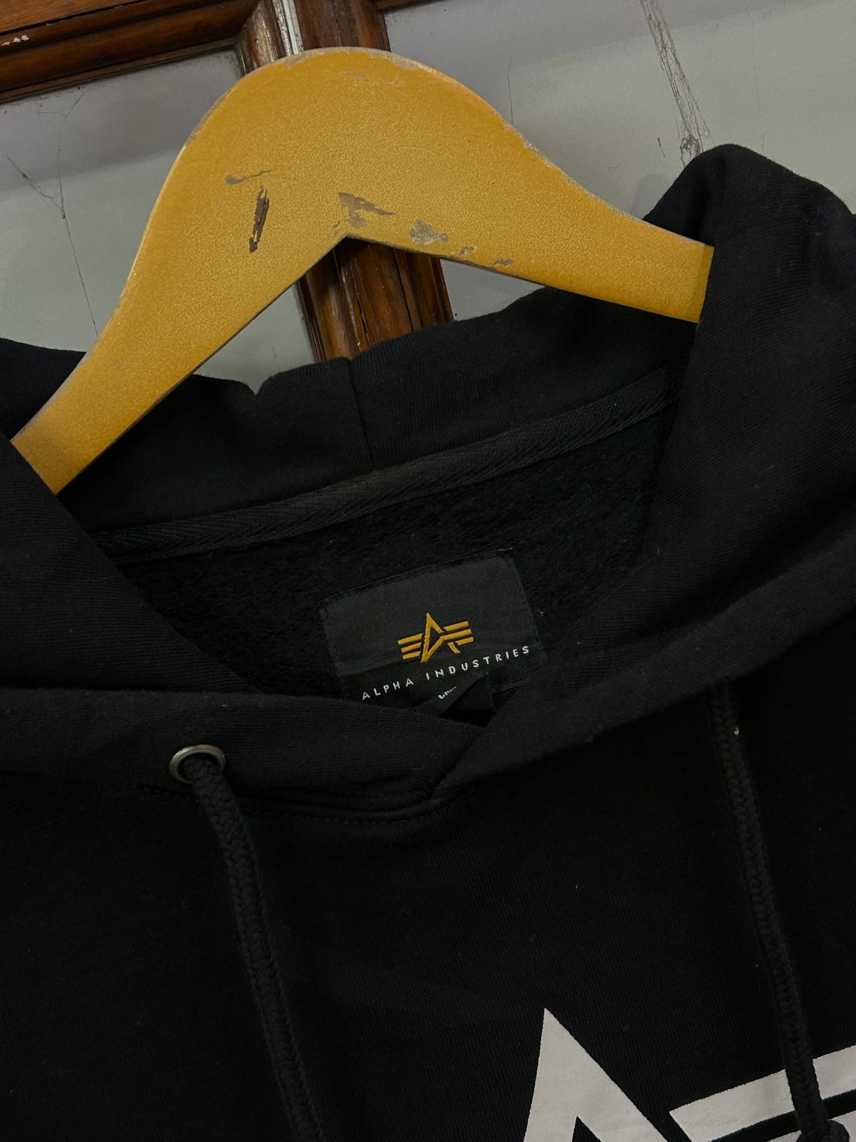 BLACK HOODIE ( F4722 )