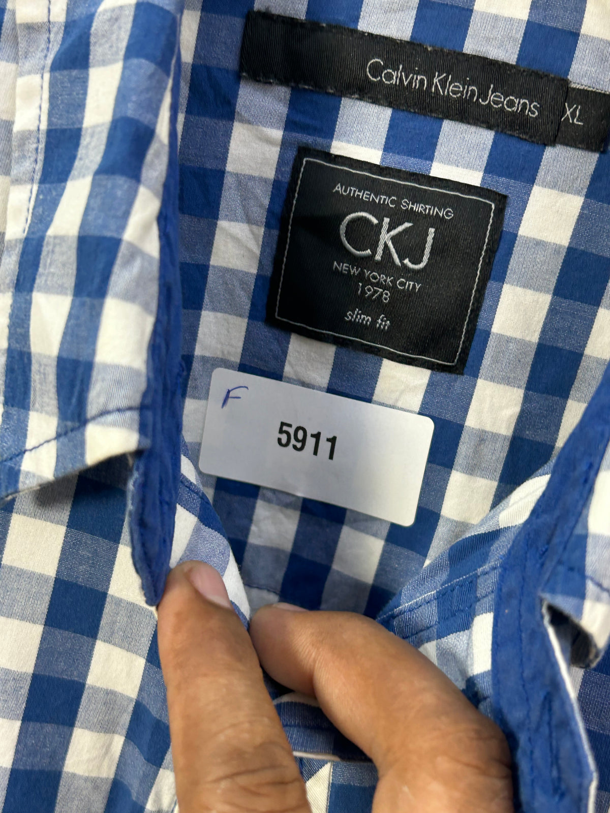 CALVIN KLEIN SHIRT ( F5911 )