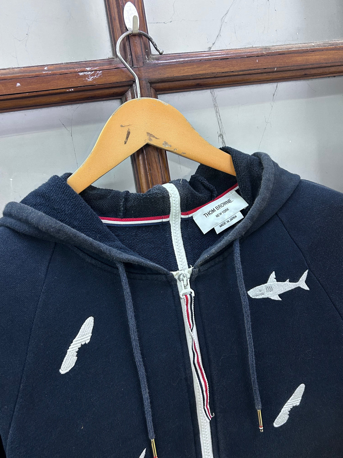 THOM BROWNE SHARK PATTERN HOODIE ( F4836 )