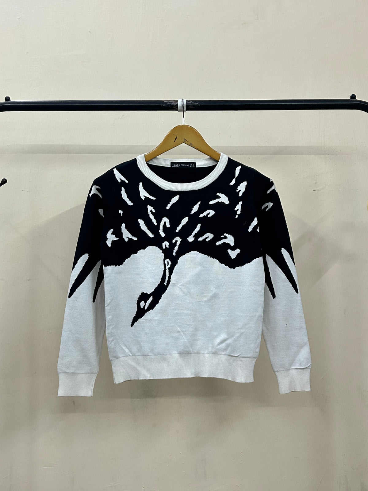 ZARA SWEATER ( M5018 )