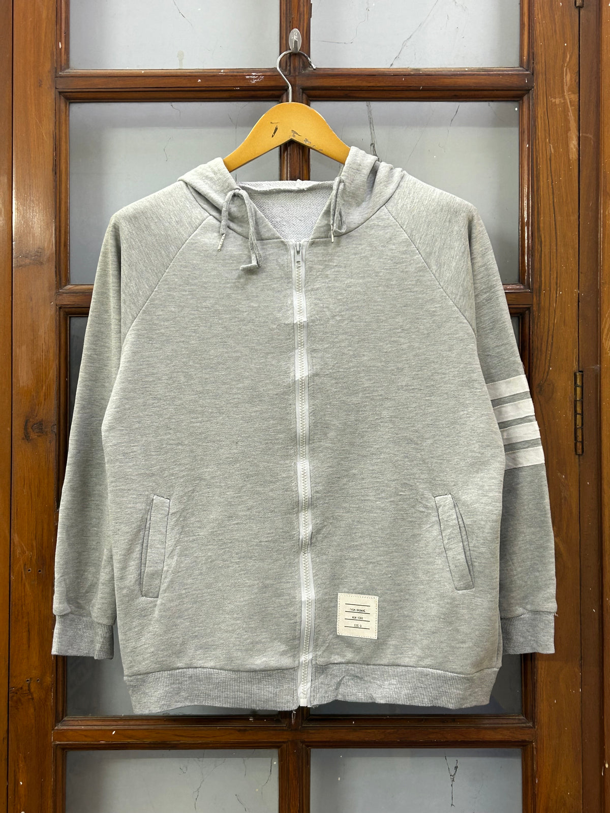 THOM BROWNE GREY ZIPPER ( F4731 )