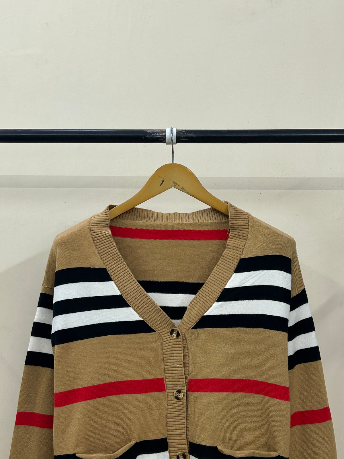 BURBERRY CARDIGAN ( M5015 )