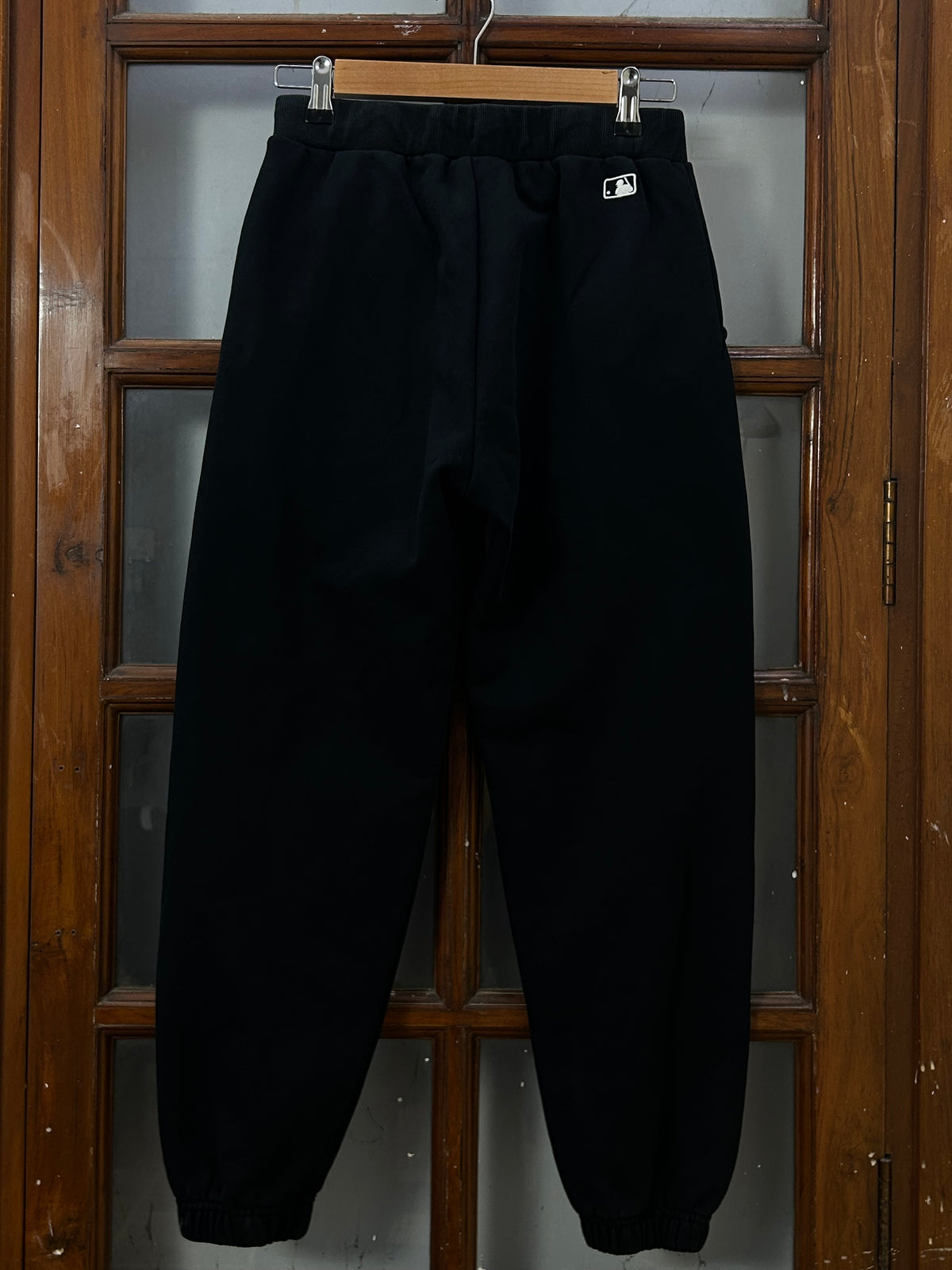 YANKEES BLACK TROUSER ( D6857 )