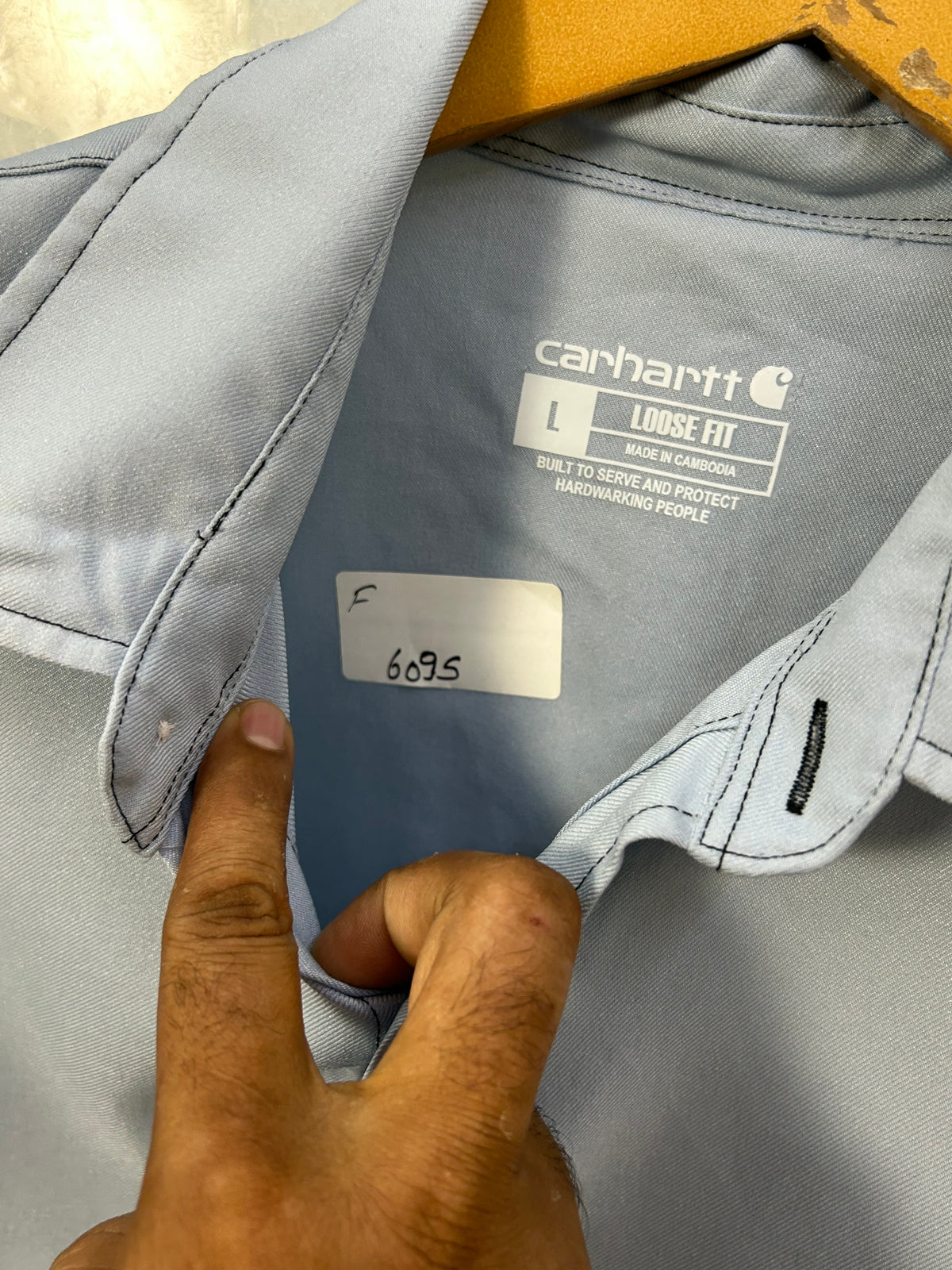CARHARRT BOXY FIT SHIRT ( F6095 )