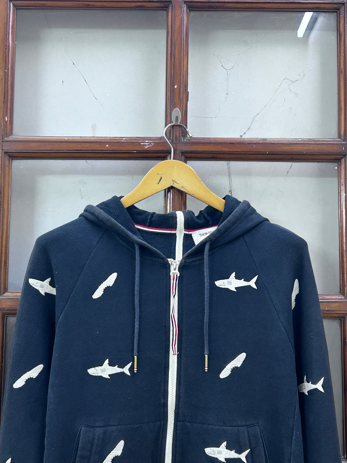 THOM BROWNE SHARK PATTERN HOODIE ( F4836 )