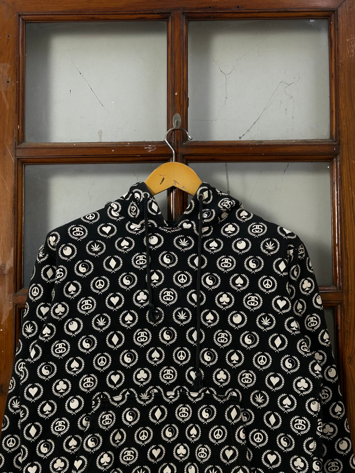 STUSSY HOODIE ( F6184 )