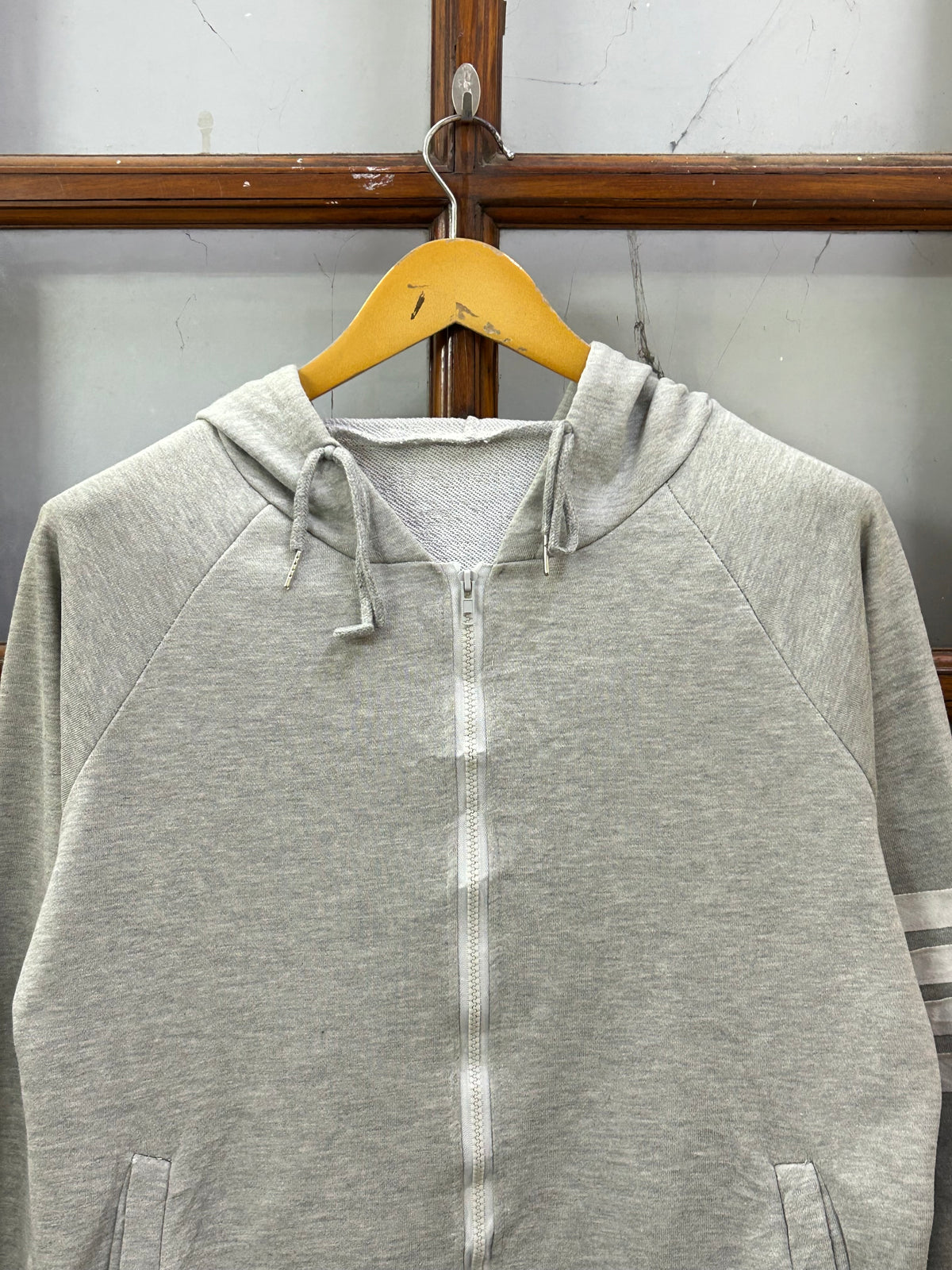 THOM BROWNE GREY ZIPPER ( F4731 )