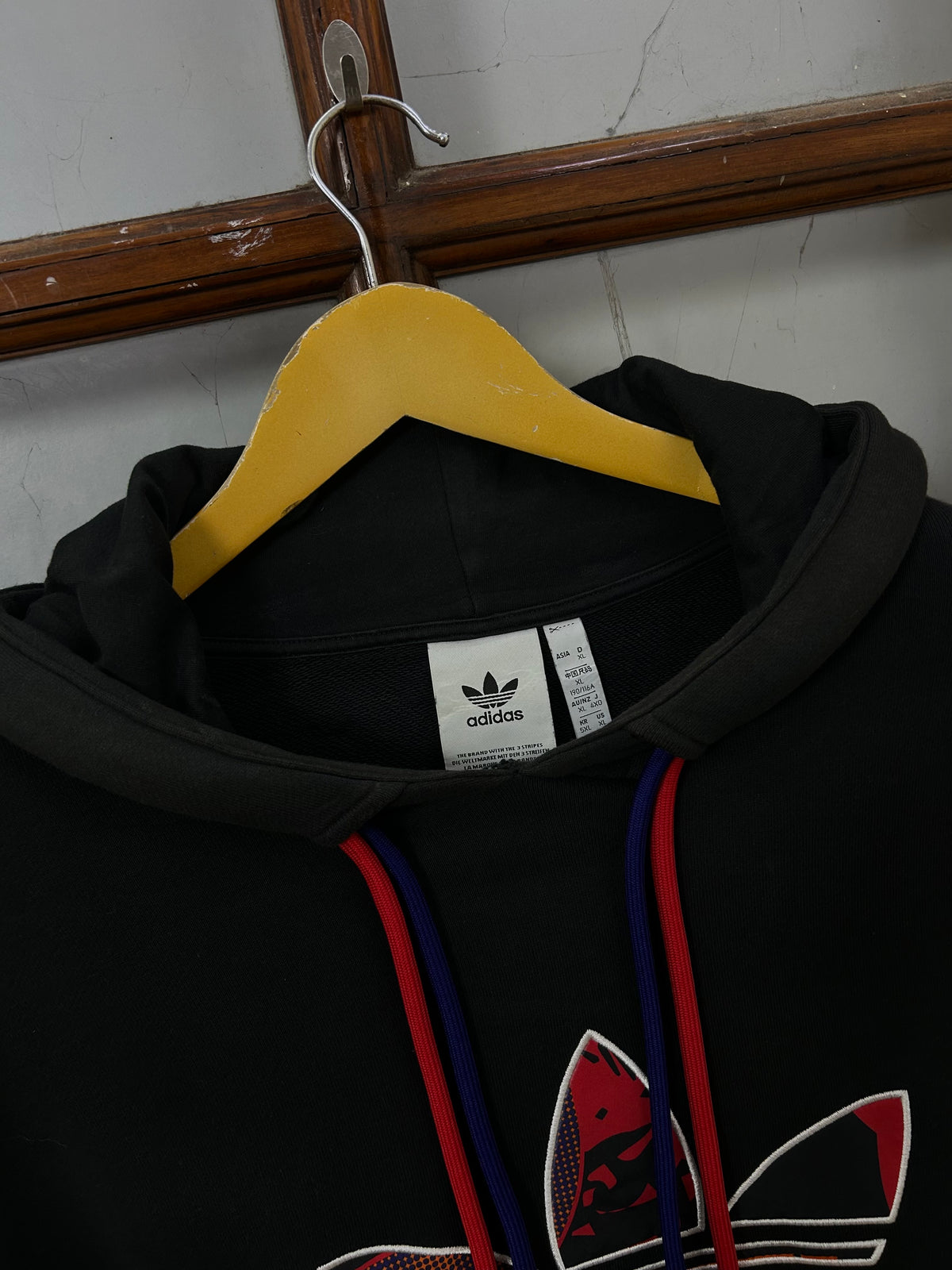 ADIDAS CHEST LOGO PRINT HOODIE ( F5352 )